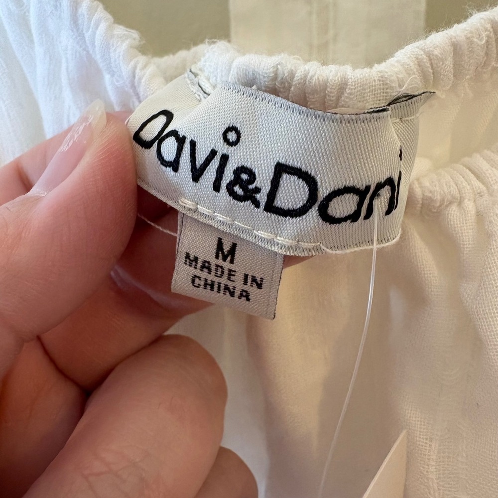 Davi & Dani White Kimmy Dress Puff Sleeve Tiered Back Tie NWT Medium - Picture 7 of 8
